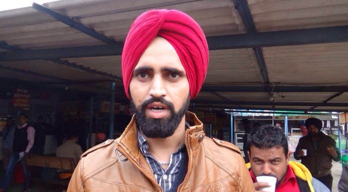 सऊदी अरब से अपने घर जा रहे युवक को नशीला पदार्थ पिलाकर लूटा