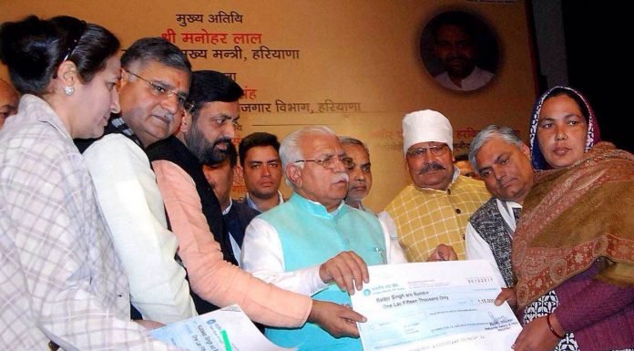 हरियाणा में श्रमिकों को निपुण बनाने के लिए खोली जाएगी एकेडमी- मुख्यमंत्री