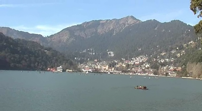 नैनीताल – न्यू ईयर विरोध, पर्यटकों में मायूसी