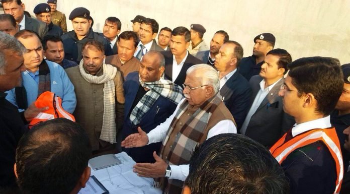 अधिकारी विकास कार्य को करवाने में तेजी दिखाएं – मुख्यमंत्री मनोहर लाल