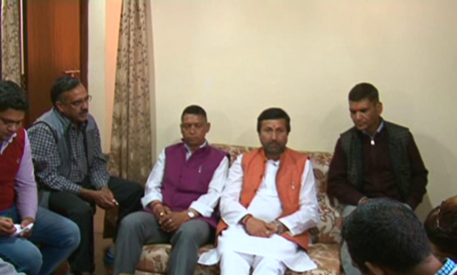 नैनीताल पहुंचे कैबिनेट मंत्री प्रकाश पंत