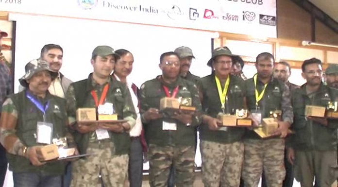 नैनीताल में स्ट्राबो पिक्सेल क्लब द्वारा आयोजित तीन दिवसीय नेशनल बर्ड फेस्टविल का समापन