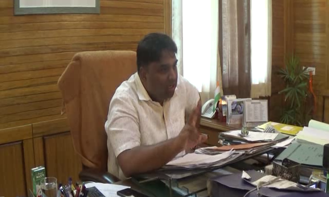 हल्द्वानी – वन मंत्रालय को केंद्र से मिले निर्देशों के बाद वन भूमि पर अतिक्रमण हटाने के यथा शीघ्र निर्देश