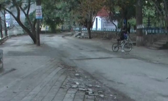 नैनीताल – भीमताल से नौकुचियाताल तक जाने वाली सडक आज खस्ता हाल
