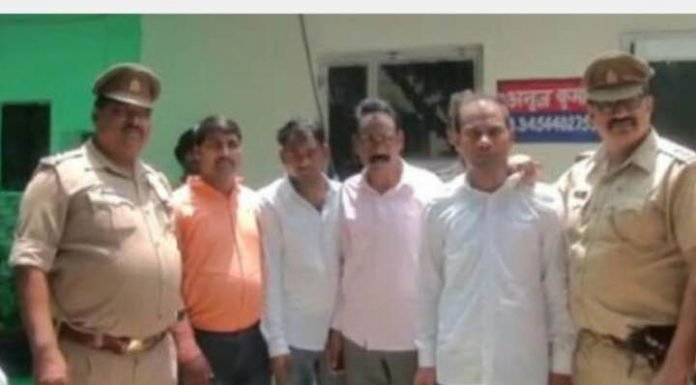 आगरा – इस IAS की सगाई के दिन ही खुल गई पोल, पहुंचे जेल