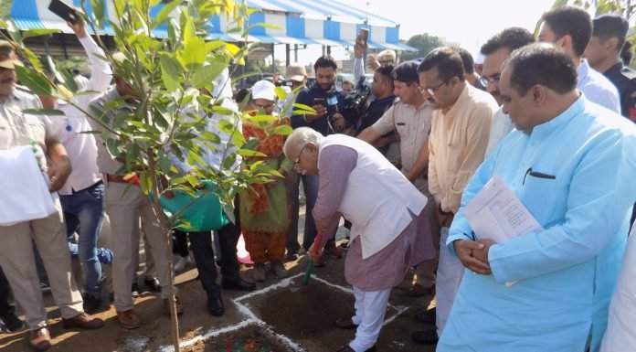 करनाल – संस्कृति और प्रकृति को संजोए रखने का माध्यम है पौधागिरी : मुख्यमंत्री