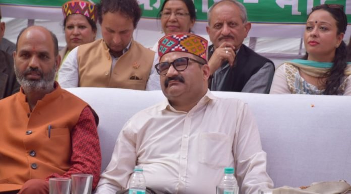 Kullu-हाथिथान मेंं अनुसूचित जाति मोर्चा के सम्मेलन मेंं कांग्रेस पर गरजे वनमंत्री