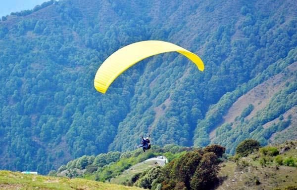 मनाली- पैराग्लाईडर दुर्घटना ग्रस्त एक की मौत एक घायल