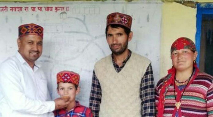 कुल्लू-थाच कुल्लू-2 के छात्र लोकेश ठाकुर ने उत्तीर्ण की जवाहर नवोदय विद्यालय की प्रवेश परीक्षा