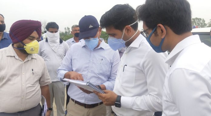 करनाल – उपायुक्त ने शेरगढ़ टापू, मुस्ताबाद व ढाकवाला घाट पर जाकर किया निरीक्षण