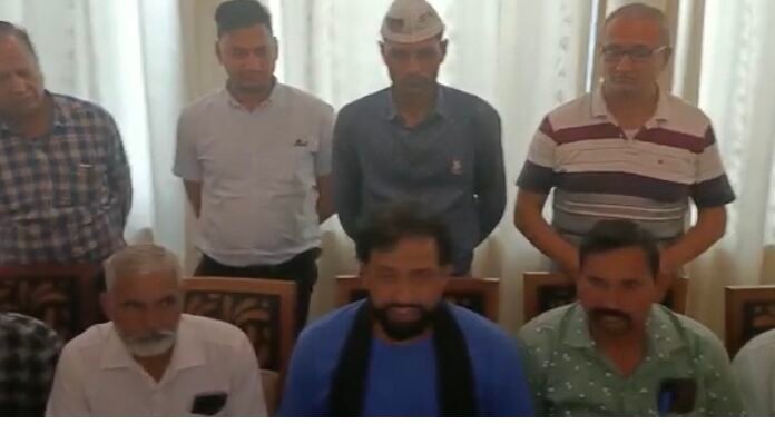 करनाल -20 तारीख को मुख्यमंत्री आवास पर गोबर, झोटा-बग्गी के साथ आएंगे – नवीन जयहिन्द
