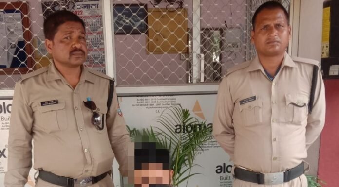 नैनीताल -स्कूटी से अवैध गांजा के साथ युवक गिरफ्तार