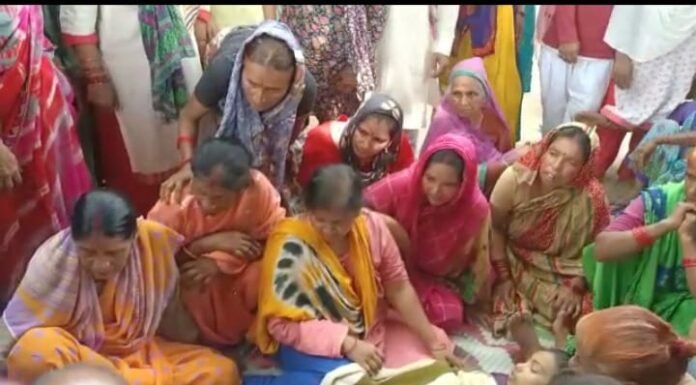 नैनीताल- सावन के पहले सोमवार में सर्पदंश से नाबालिग बच्ची की मौत