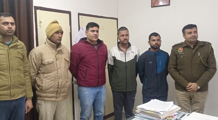 करनाल -पुलिस ने बैंक कर्मी की हत्या करने वाले दो आरोपियों को किया गिरफ्तार