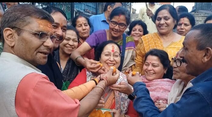 नैनीताल -उत्तराखंड में भाजपा की प्रचंड जीत पर नैनीताल में मनाया जश्न