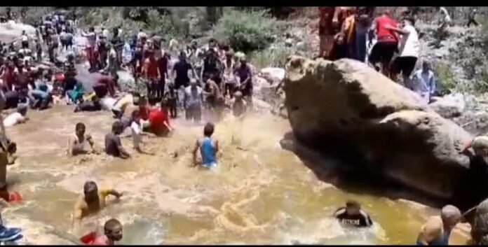 नैनीताल-उत्तराखंड के जौनपुर रेंज में वार्षिक मौण मेले की शुरुआत
