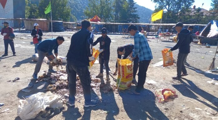 नैनीताल-बुरांश संस्था नैनीताल ने मेला क्षेत्र में चलाया वृहत सफाई अभियान