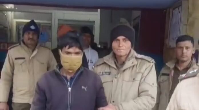 नैनीताल- चार नशा तस्करों को पुलिस ने किया गिरफ्तार