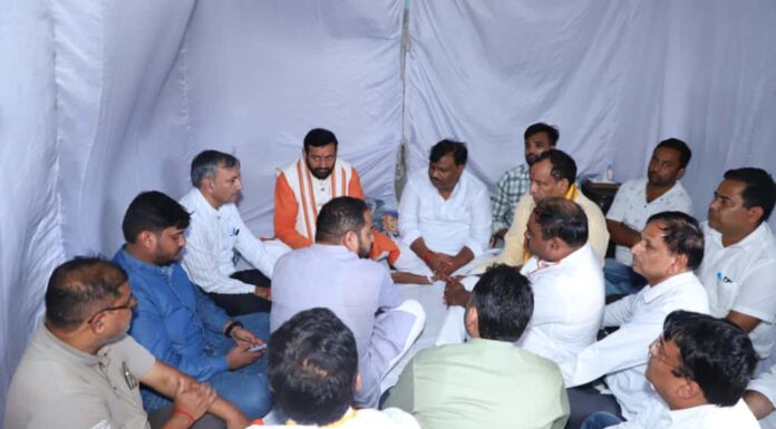 करनाल – मुख्यमंत्री शोक व्यक्त करने पहुंचे गांव कालरम