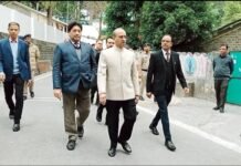 नैनीताल -उत्तराखंड हाईकोर्ट में मनाया गया ‘नो व्हीकल डे ‘