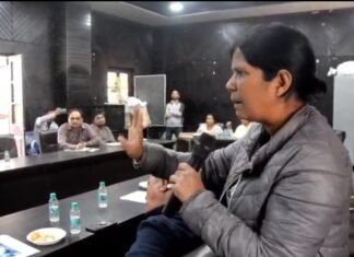 नैनीताल -नगर पालिका के सभासदों ने किया स्मार्ट मीटर लगाने का विरोध