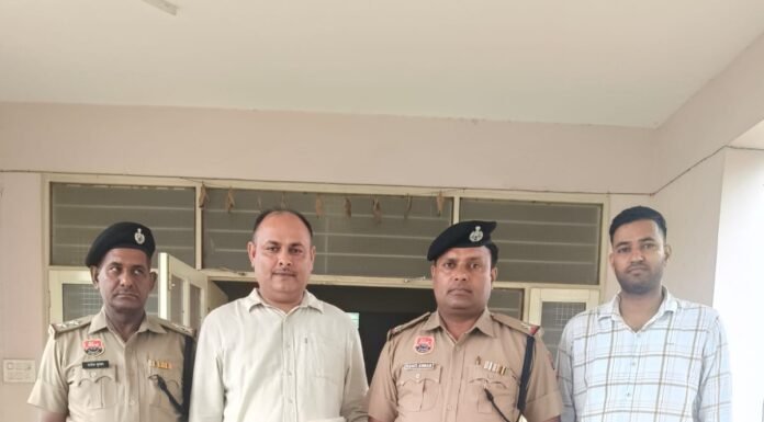 करनाल -पुलिस ने मकान मालिक महिला से धोखाधड़ी और चोरी मामले में किराएदार को किया गिरफ्तार