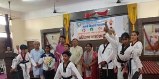 करनाल -बेटियां अपना आदर्श देश की महान वीरांगनाओं को बनाएं : प्रीतम सिंह